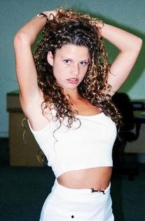 台湾g奶明星,台湾G奶女神风采独领风骚