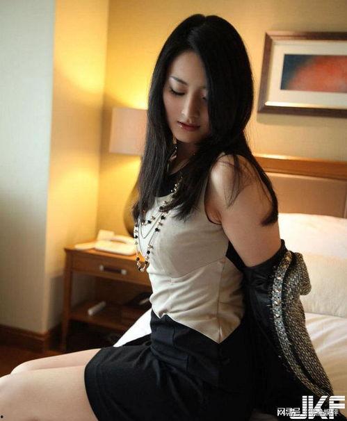 竹内奈里纱丝袜,竹内奈里纱的性感魅力解析